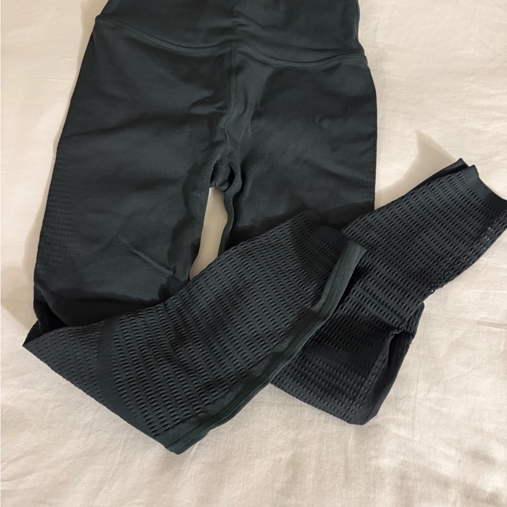 Fabletics Dark Green Leggins